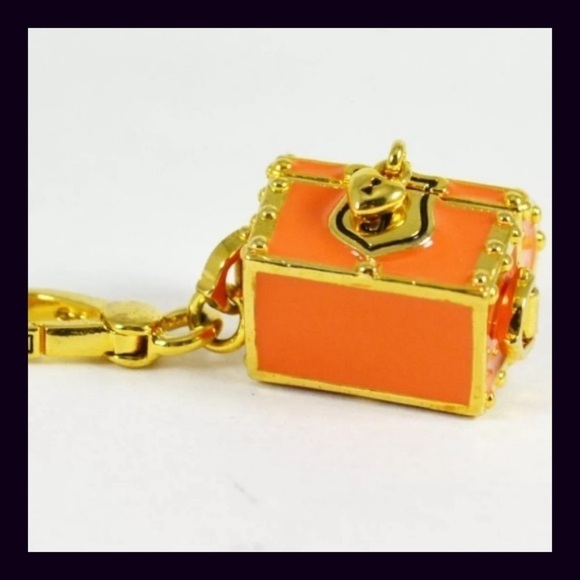 Juicy Couture Treasure Chest Charm - Picture 5 of 5